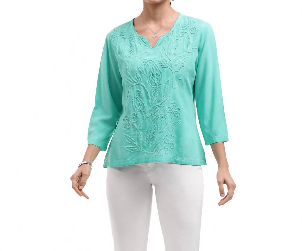 NEW PARSLEY & SAGE sadie embroidered top in bright green